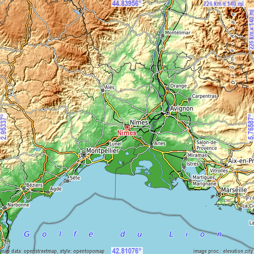Topographic map of Nîmes