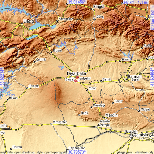 Topographic map of Sur