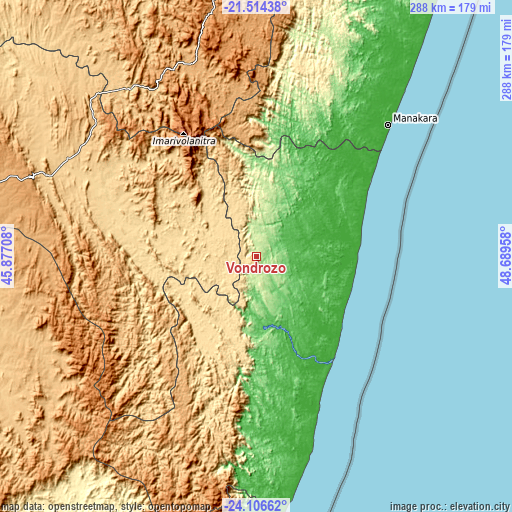 Topographic map of Vondrozo