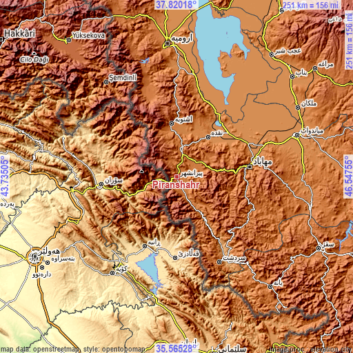 Topographic map of Piranshahr