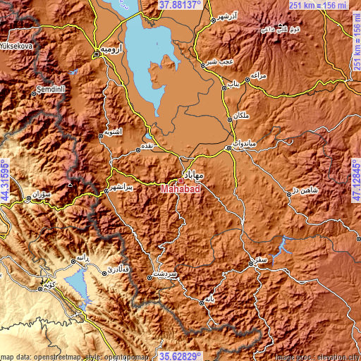Topographic map of Mahābād