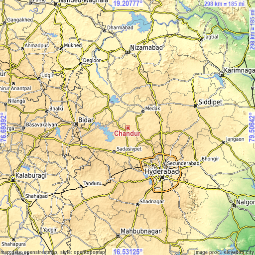 Topographic map of Chandūr