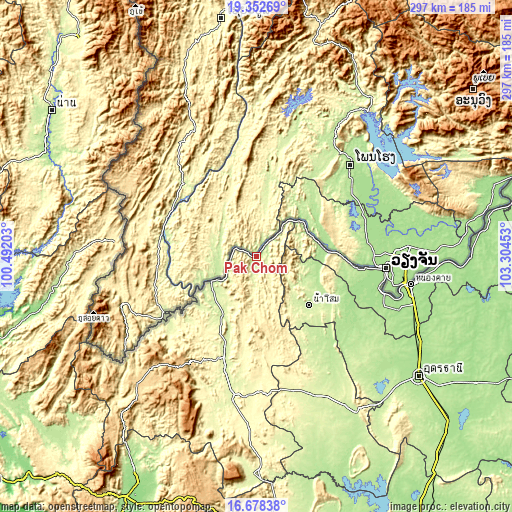 Topographic map of Pak Chom