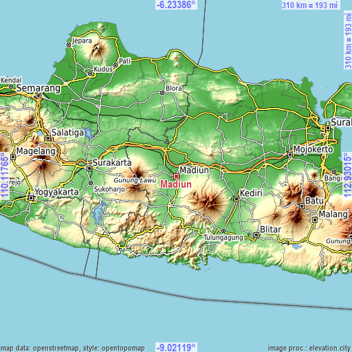 Topographic map of Madiun