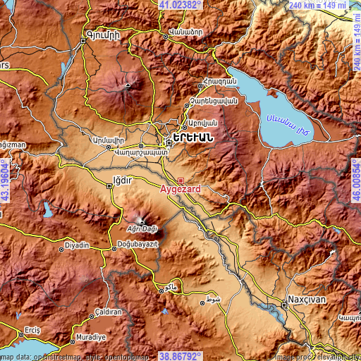 Topographic map of Aygezard