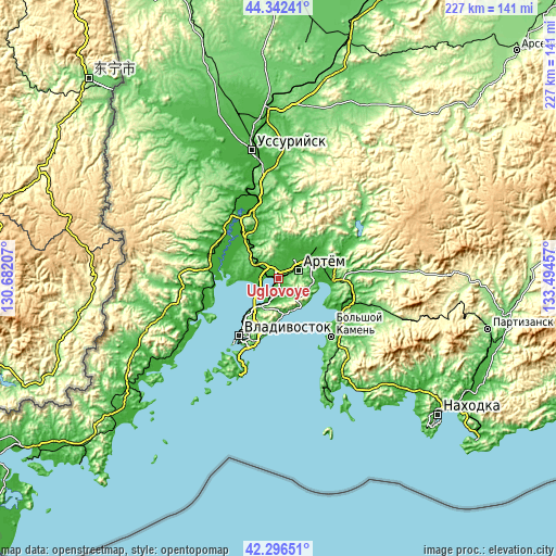 Topographic map of Uglovoye