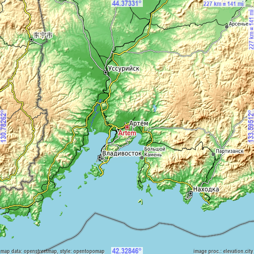 Topographic map of Artëm