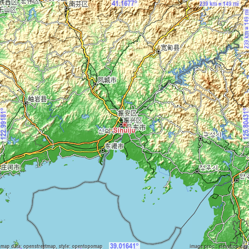 Topographic map of Sinŭiju