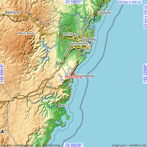 Topographic map of Woonona