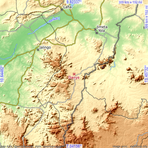 Topographic map of Ganye