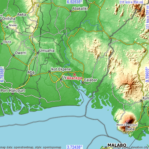 Topographic map of Akankpa