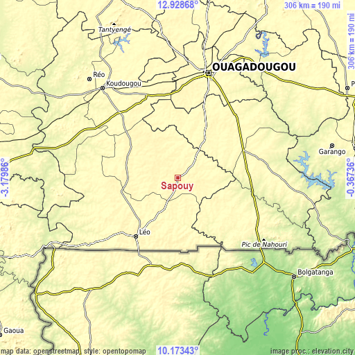 Topographic map of Sapouy