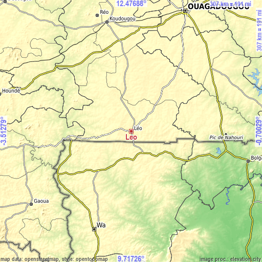 Topographic map of Léo