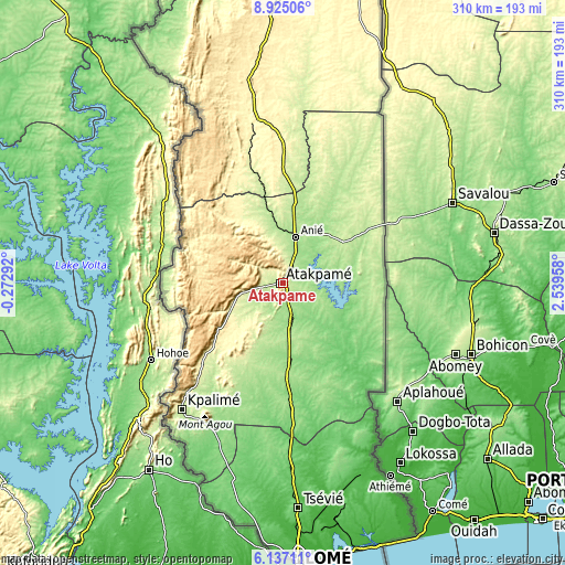 Topographic map of Atakpamé