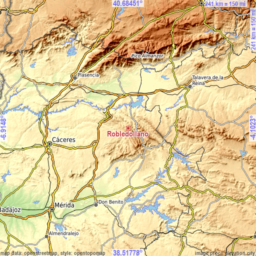 Topographic map of Robledollano