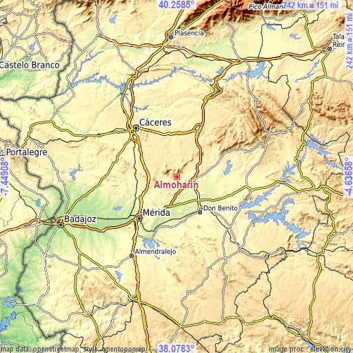 Topographic map of Almoharín