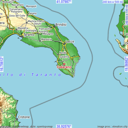 Topographic map of Casarano