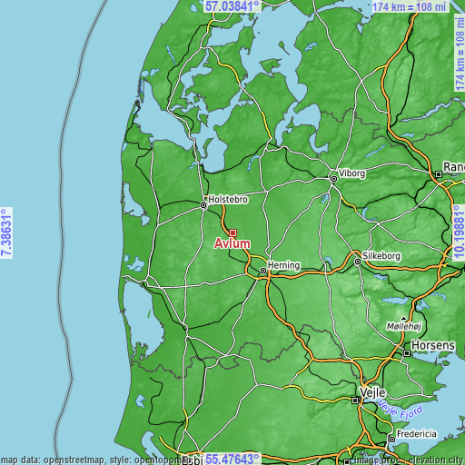 Topographic map of Avlum