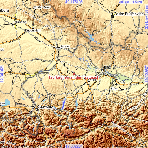 Topographic map of Taufkirchen an der Trattnach