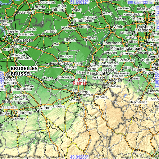 Topographic map of Riemst