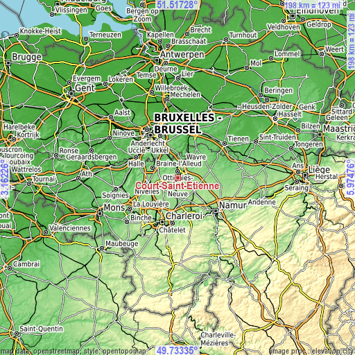 Topographic map of Court-Saint-Étienne