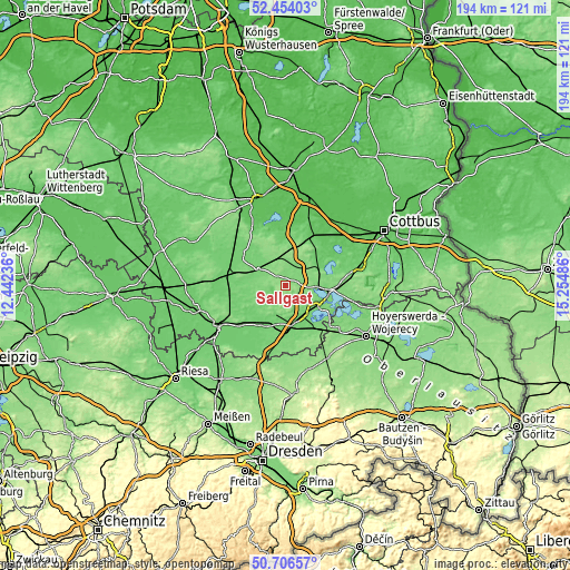 Topographic map of Sallgast