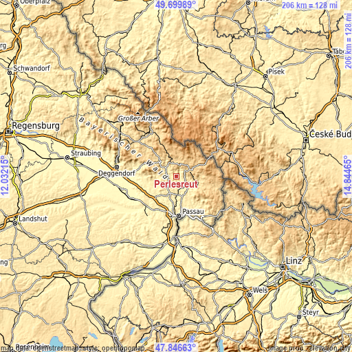 Topographic map of Perlesreut