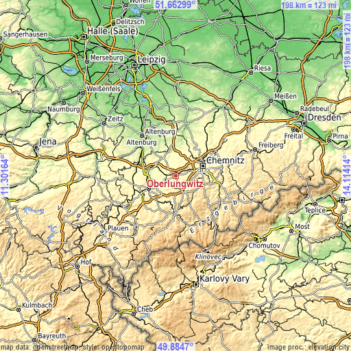 Topographic map of Oberlungwitz