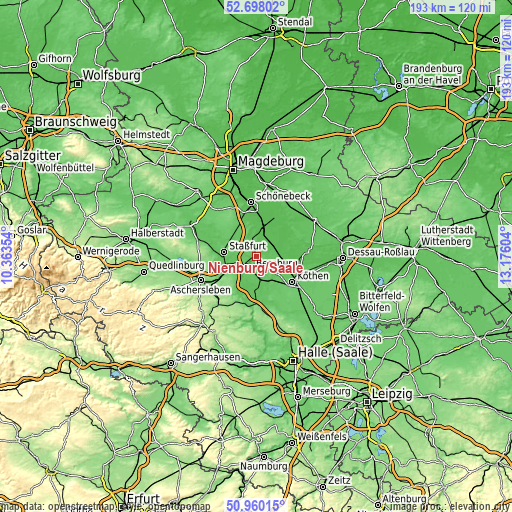 Topographic map of Nienburg/Saale