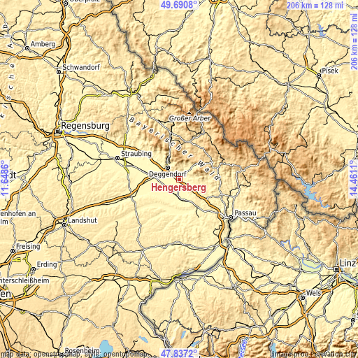 Topographic map of Hengersberg