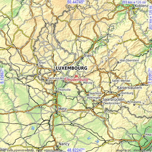 Topographic map of Freudenburg