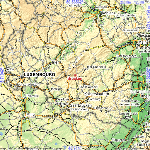 Topographic map of Brücken