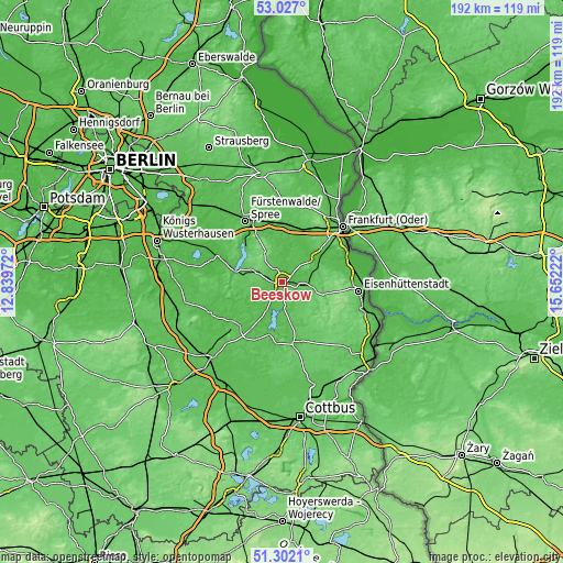 Topographic map of Beeskow