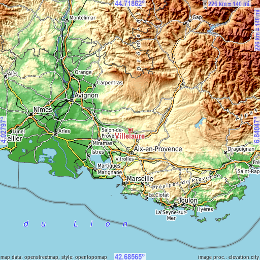 Topographic map of Villelaure