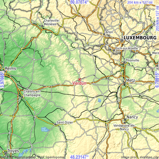 Topographic map of Verdun