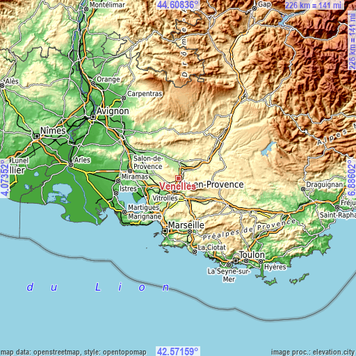 Topographic map of Venelles