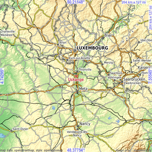 Topographic map of Uckange