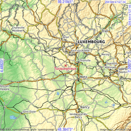 Topographic map of Tucquegnieux