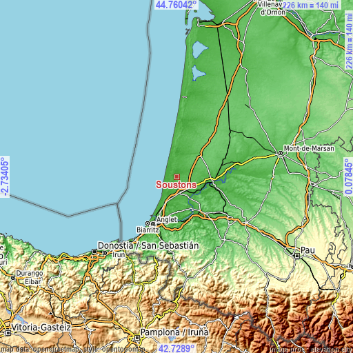 Topographic map of Soustons