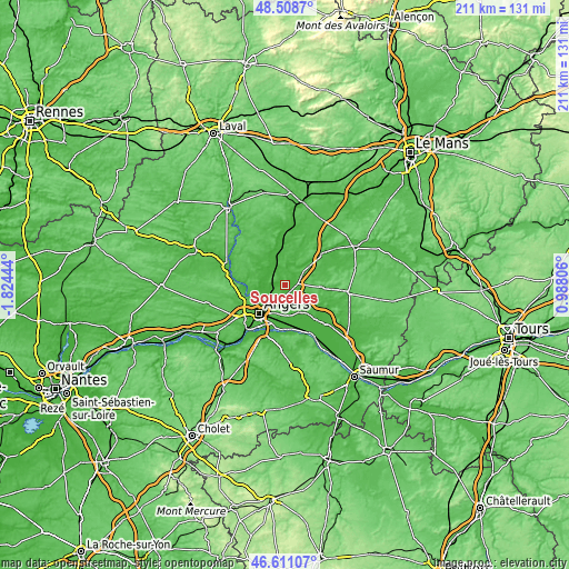 Topographic map of Soucelles