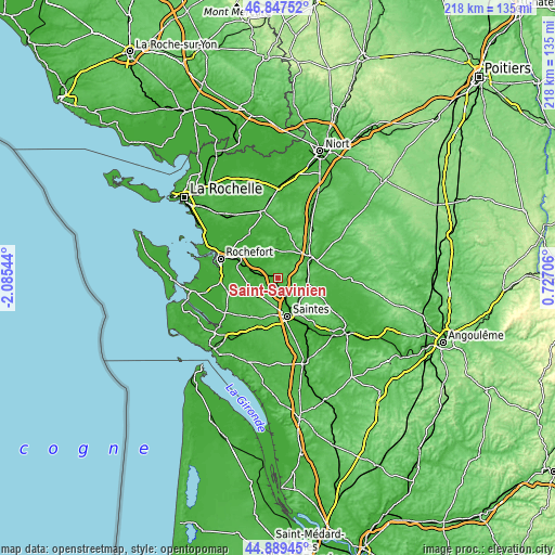 Topographic map of Saint-Savinien