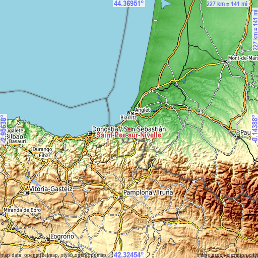 Topographic map of Saint-Pée-sur-Nivelle