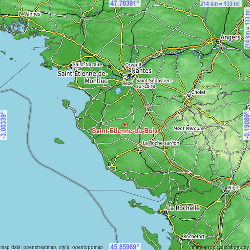 Topographic map of Saint-Étienne-du-Bois