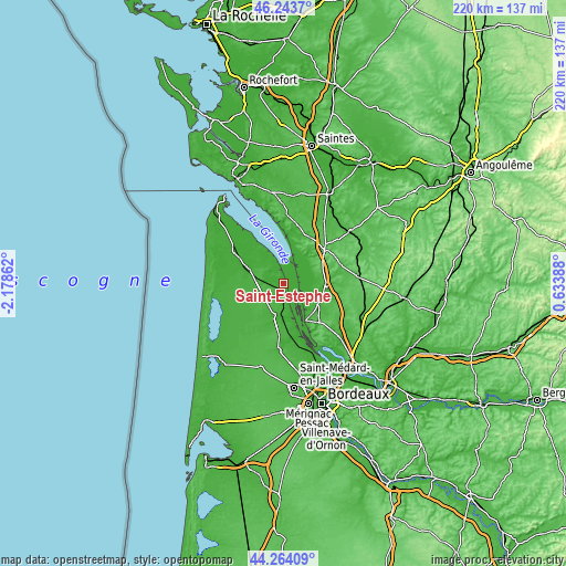 Topographic map of Saint-Estèphe