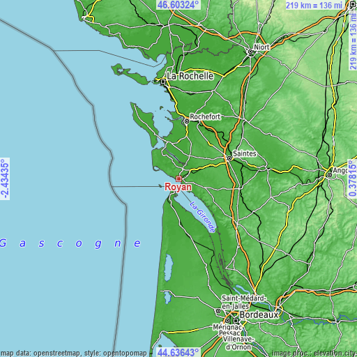 Topographic map of Royan