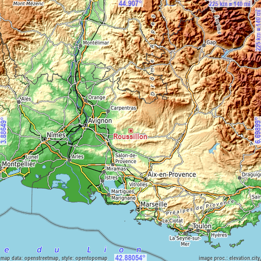 Topographic map of Roussillon