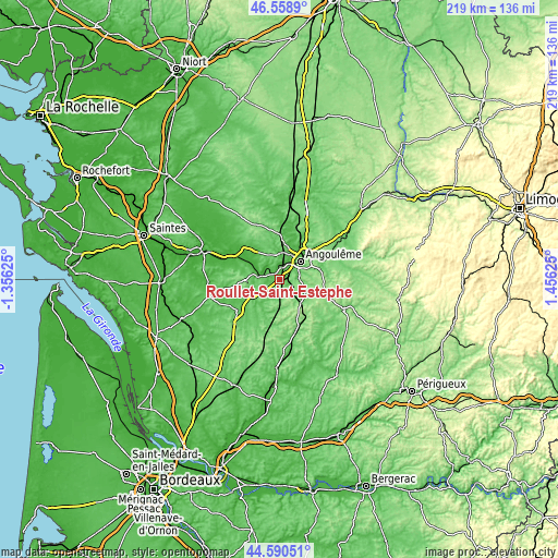 Topographic map of Roullet-Saint-Estèphe