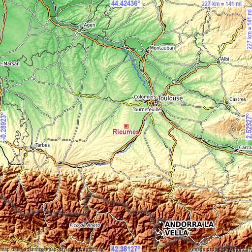 Topographic map of Rieumes