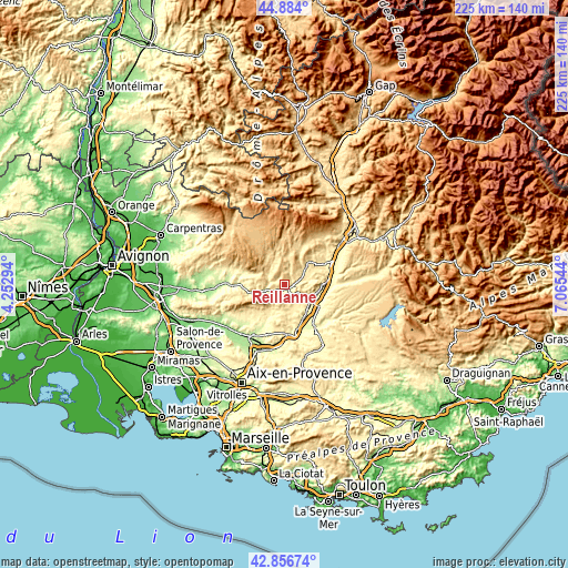 Topographic map of Reillanne