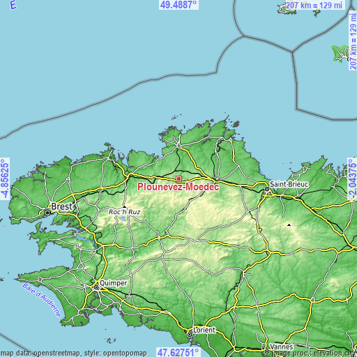 Topographic map of Plounévez-Moëdec